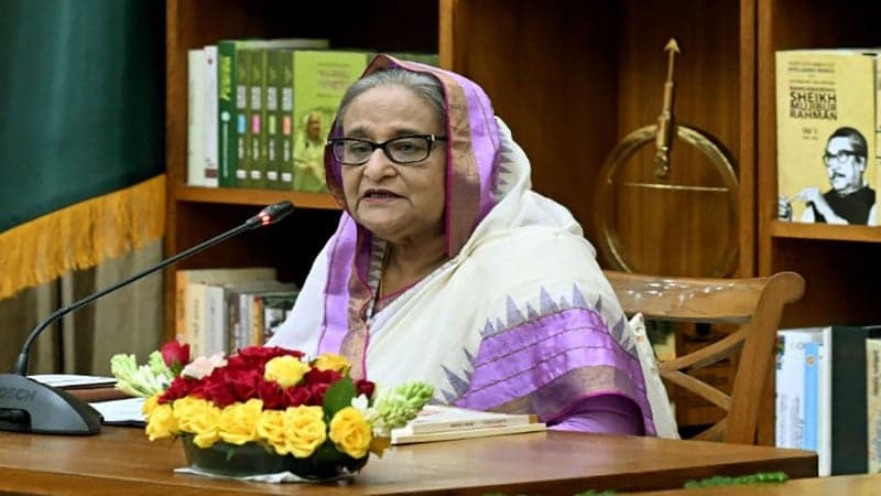 অগ্নিসংযোগকারীদের বিরুদ্ধে কঠোর ব্যবস্থা গ্রহণ অব্যাহত থাকবে: প্রধানমন্ত্রী