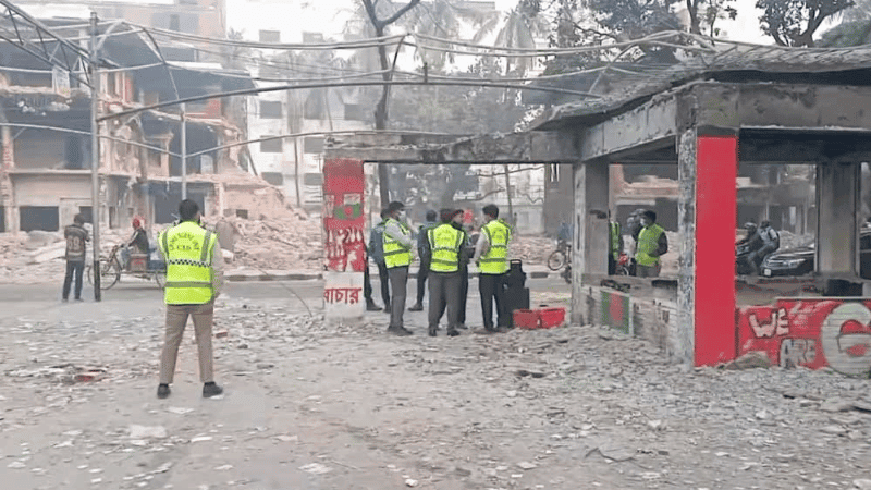 ধানমন্ডি ৩২ থেকে ‘হাড়ের আলামত’ সংগ্রহ সিআইডির