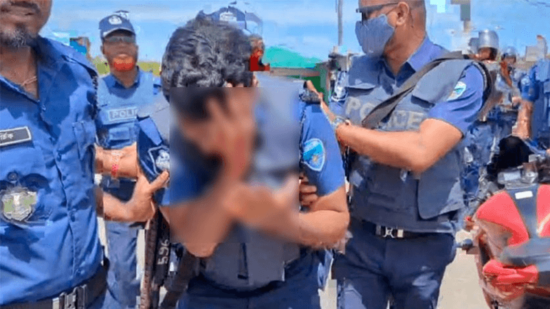 কক্সবাজারে বাঁকখালী নদী দখলমুক্ত অভিযানে সংঘর্ষ, আহত পুলিশ