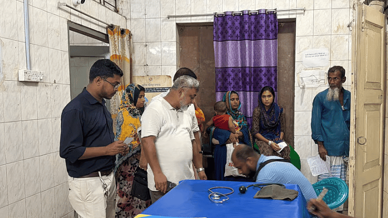 শরীয়তপুরে ৩ সাংবাদিককে মারধর, অভিযোগ যুবদল নেতার বিরুদ্ধে