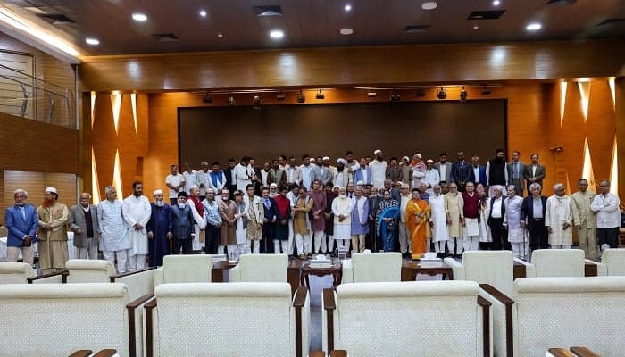 দেশের প্রশ্নে সব দল ঐক্যবদ্ধ থাকার ঘোষণা দিয়েছে: আসিফ নজরুল