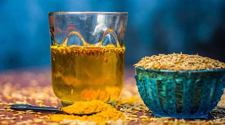 সকালের এক গ্লাস জিরাপানি: প্রাচীন অভ্যাসে আধুনিক স্বাস্থ্যের সন্ধান
