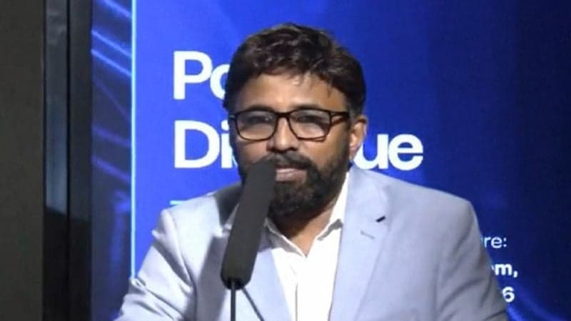 তারেক রহমানের আমন্ত্রণে বাংলাদেশে এসেছিলেন বিল গেটস: সালেহ শিবলী