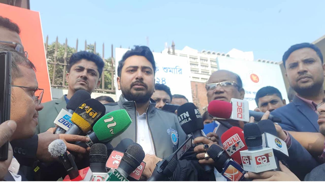 সোমবার থেকে অস্থায়ী পাসে সচিবালয়ে সাংবাদিকদের প্রবেশ: নাহিদ