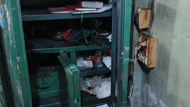 মাদারীপুরে ৭ দোকানে ডাকাতি: কয়েক কোটি টাকার স্বর্ণালঙ্কার লুট