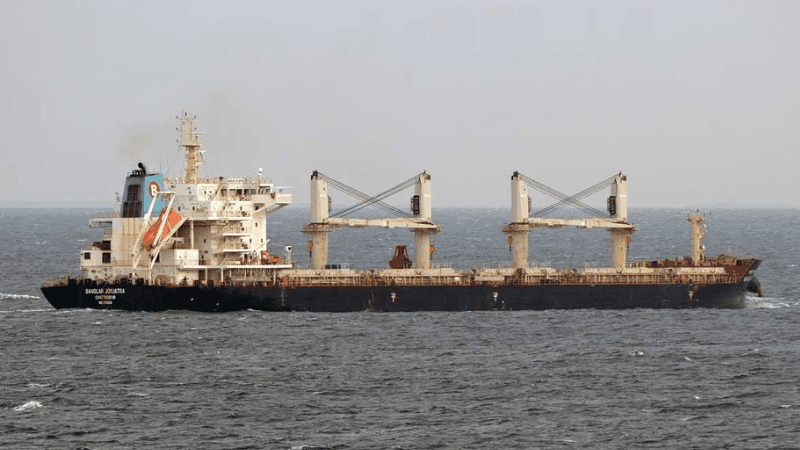 যুদ্ধবিরতিতেও হরমুজ পার হওয়া নিয়ে অনিশ্চয়তায় ‘বাংলার জয়যাত্রা’