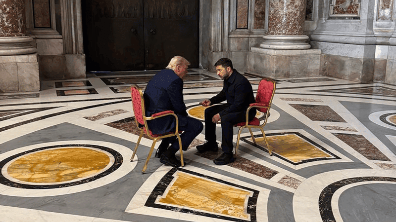 ভ্যাটিকানে জেলেনস্কির সঙ্গে বৈঠকের পর পুতিনের সমালোচনায় ট্রাম্প