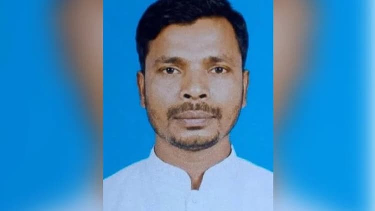 পটুয়াখালীতে শ্রমিক দল নেতাকে কুপিয়ে হত্যা