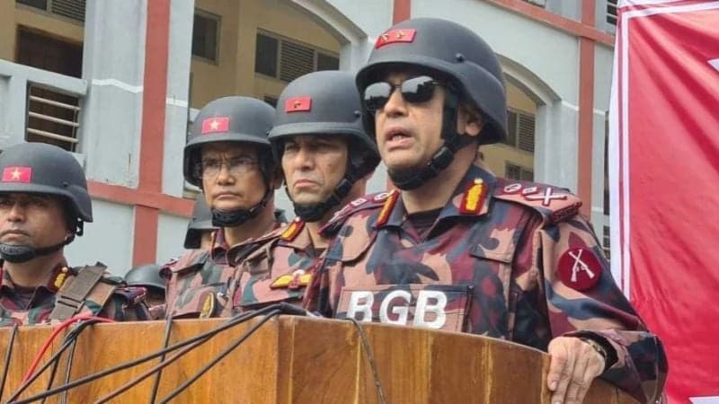 সীমান্তে ভারতের ‘পুশ ইন’ মানবাধিকার লঙ্ঘনের শামিল: বিজিবি ডিজি