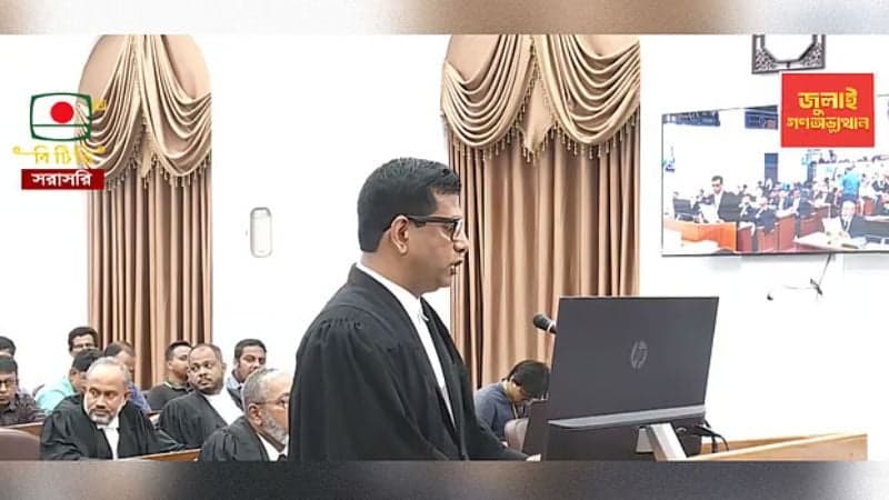 শেখ হাসিনার বিরুদ্ধে মানবতাবিরোধী অপরাধের মামলায় সূচনা বক্তব্য উপস্থাপন