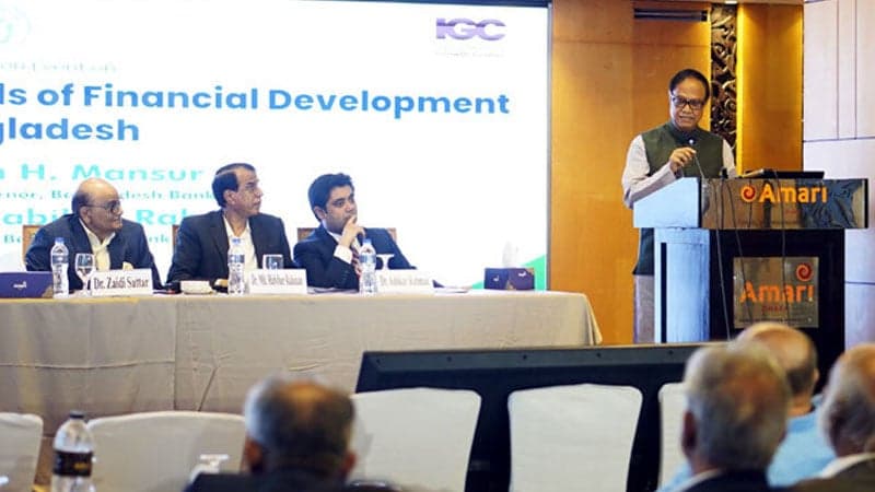 জুনে রিজার্ভ বাড়বে - গভর্নর