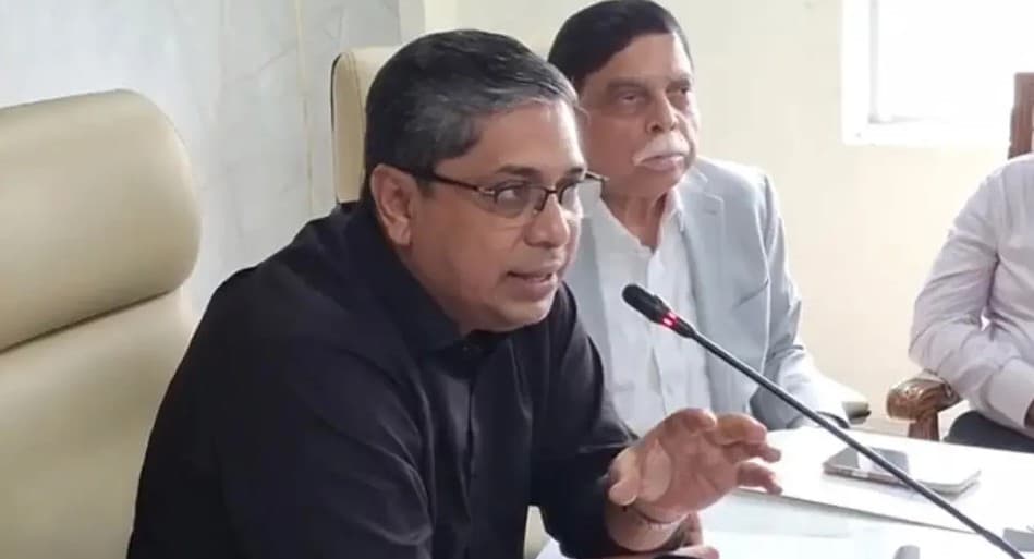 সৌরবিদ্যুতে চার্জ হবে ব্যাটারিচালিত রিকশা, করতে হবে নিবন্ধন: স্থানীয় সরকার প্রতিমন্ত্রী