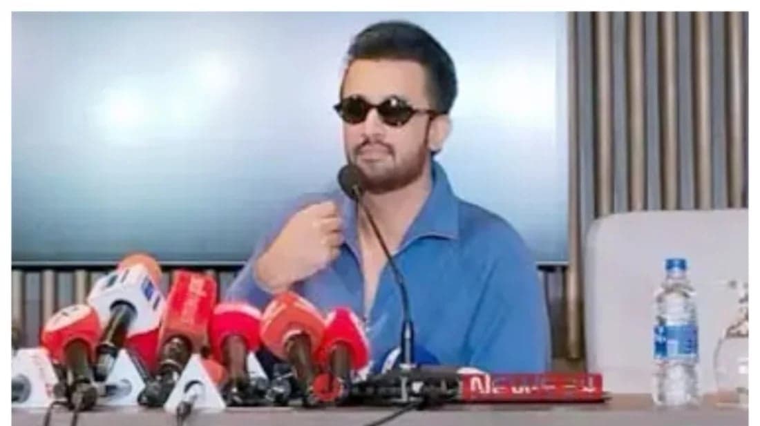 ঢাকায় এসে নতুন অ্যালবামের ঘোষণা দিলেন আতিফ আসলাম