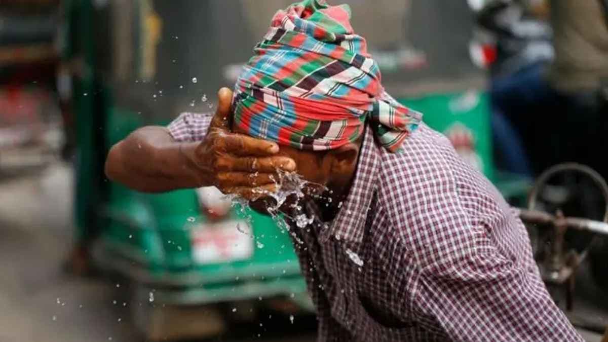 তাপপ্রবাহে পুড়ছে ১৪ জেলা, স্বস্তি আনতে পারে কালবৈশাখী