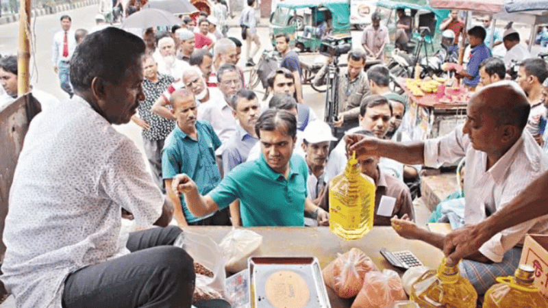 স্বল্পদামে নিত্যপণ্য বিক্রি শুরু টিসিবির
