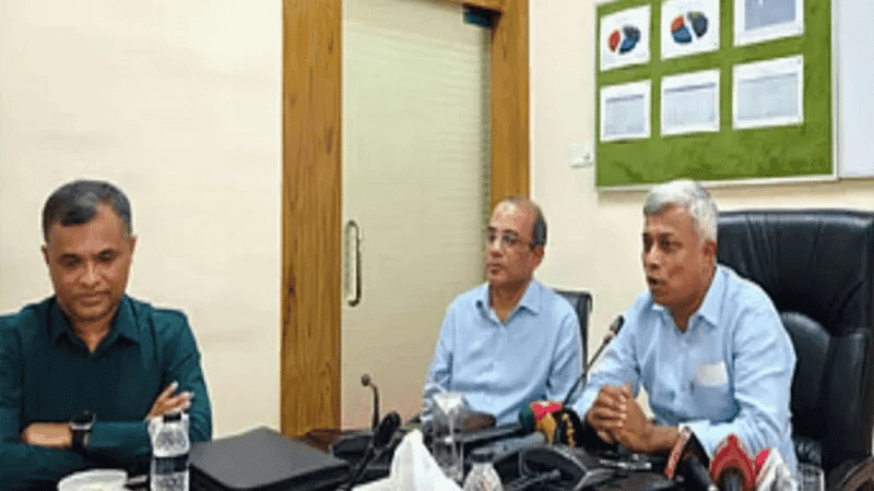 দেশে এপ্রিল ও মে মাসের জ্বালানি মজুত আছে: প্রতিমন্ত্রী