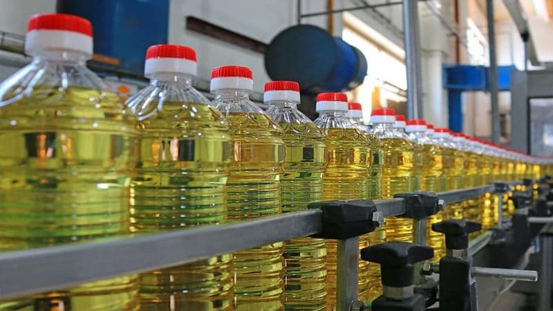 ব্রাজিল-আর্জেন্টিনা থেকে ৪ জাহাজে এল সয়াবিন তেল