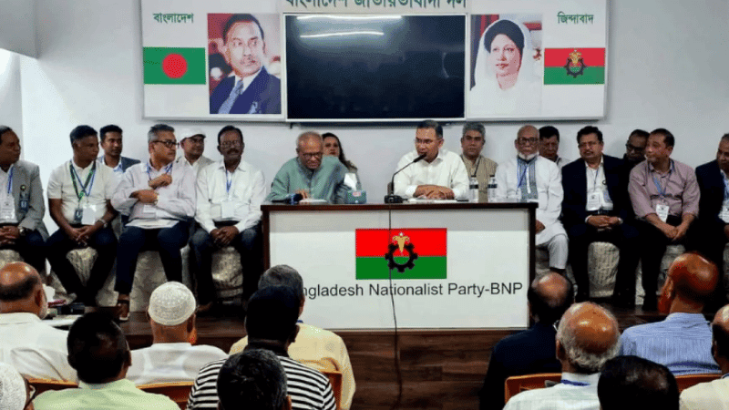 রাজশাহীর দুই জেলার নেতাদের সঙ্গে বৈঠকে তারেক রহমান