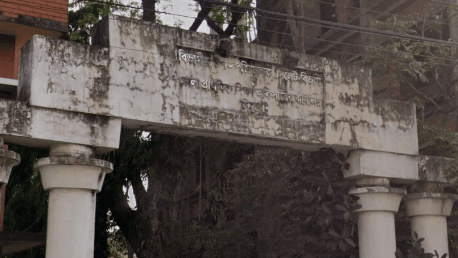 শিক্ষিকার ভাইরাল ভিডিও নিয়ে তদন্ত কমিটি হচ্ছে না: জেলা প্রাথমিক শিক্ষা অফিসার