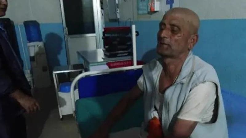 আমার স্ত্রী কাদার নিচে কোথাও আছেন: নেপালে বন্যায় আহত কেশভ