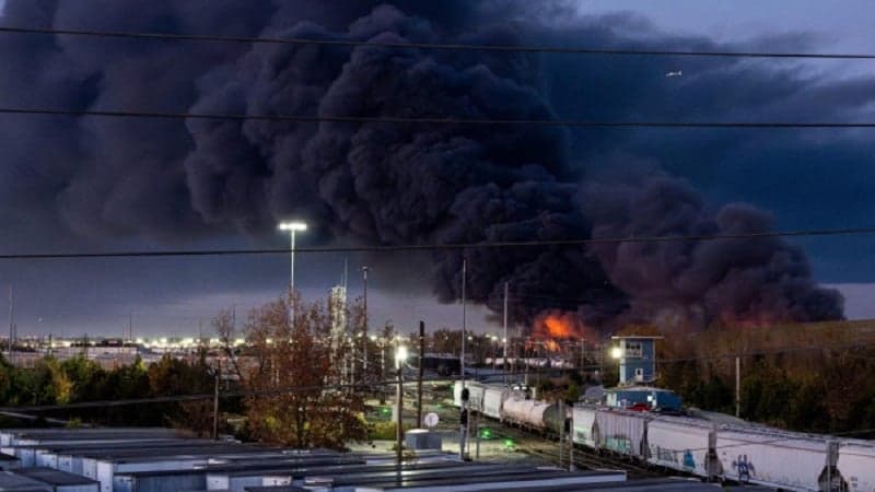 যুক্তরাষ্ট্রে কার্গো প্লেন বিধ্বস্তে ৪ জন নিহত