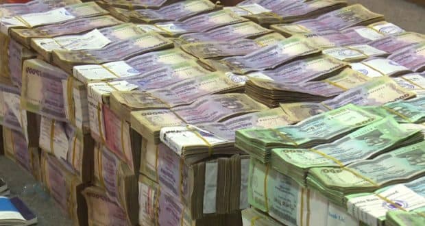 দেশে তিন মাসে কোটিপতি বেড়েছে ৫ হাজার