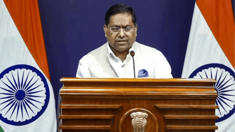 ‘অবৈধ বাংলাদেশি’ ফেরত পাঠাতে ঢাকার সহযোগিতা চাইল দিল্লি
