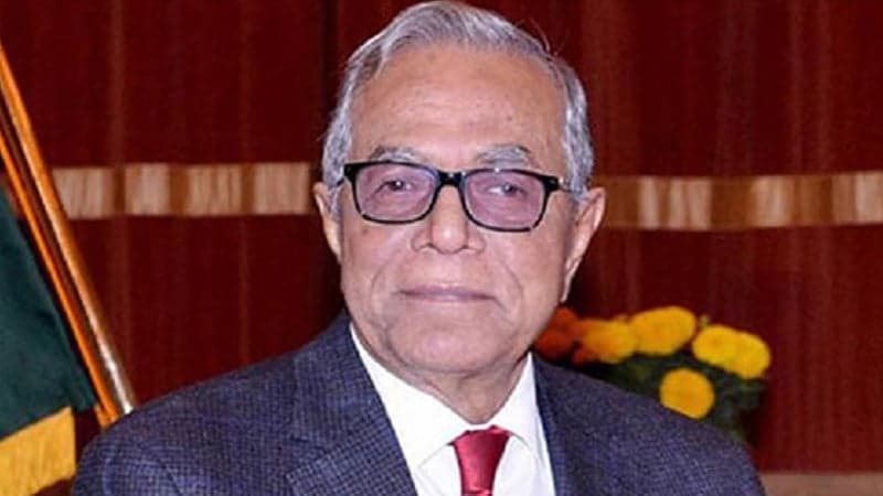 দেশ ছাড়লেন সাবেক রাষ্ট্রপতি আবদুল হামিদ