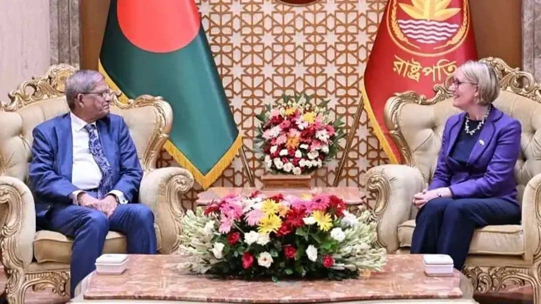শিক্ষা-প্রযুক্তি ও বিনিয়োগে যুক্তরাজ্যের সহযোগিতা বাড়ানোর আহ্বান রাষ্ট্রপতির
