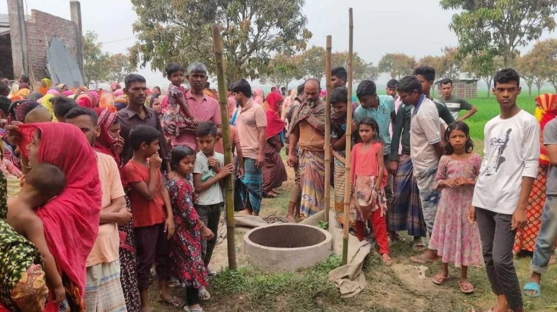 শিবগঞ্জে স্ত্রীকে হত্যা করে মরদেহ সেপটিক ট্যাংকে লুকানোর অভিযোগ, স্বামী আটক