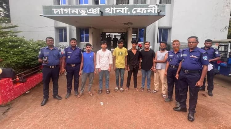 স্বামীকে আটকে রেখে স্ত্রীকে ধর্ষণচেষ্টা, গ্রেপ্তার ৬
