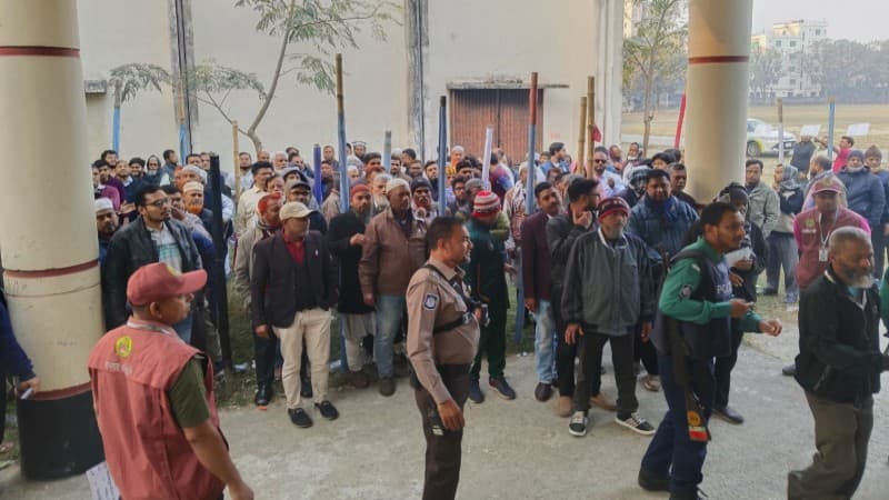 রাজশাহীতে ভোটগ্রহণ শুরু