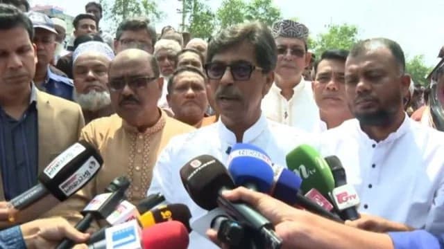 দ্রুততম সময়ে মহাসড়কের রেলক্রসিংয়ে স্বয়ংক্রিয় সিগন্যাল চালুর ঘোষণা কৃষিমন্ত্রীর