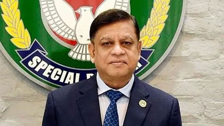 গ্রেড-১ পদে পদোন্নতি পেলেন এসবি প্রধান গোলাম রাসুল