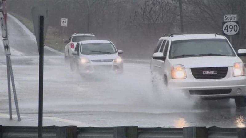 যুক্তরাষ্ট্রে বন্যা, ভারি বর্ষণে নিহত ৯