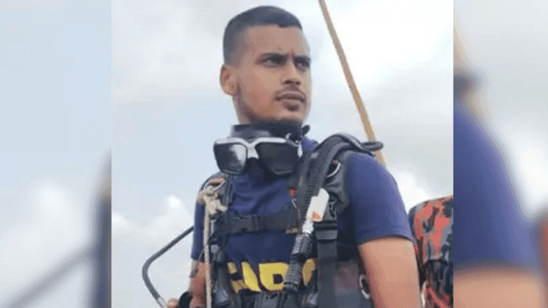 শীতলক্ষ্যায় স্পিডবোট থেকে পড়ে নিখোঁজ ফায়ার সার্ভিসের ডুবুরি