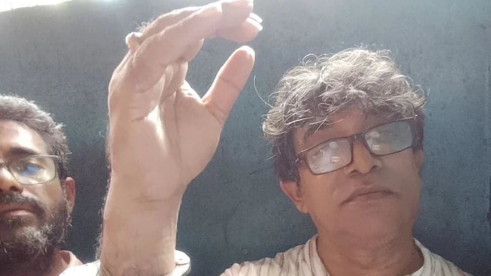 জাসদ কার্যালয় থেকে সাংবাদিক নেতা আবু জাফর সূর্য আটক