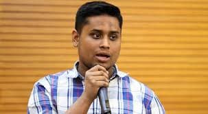 ভোটকেন্দ্রের ৪০০ গজের মধ্যে ফোন নিষিদ্ধ, হাসনাত বললেন ‘জালিয়াতির কৌশল’