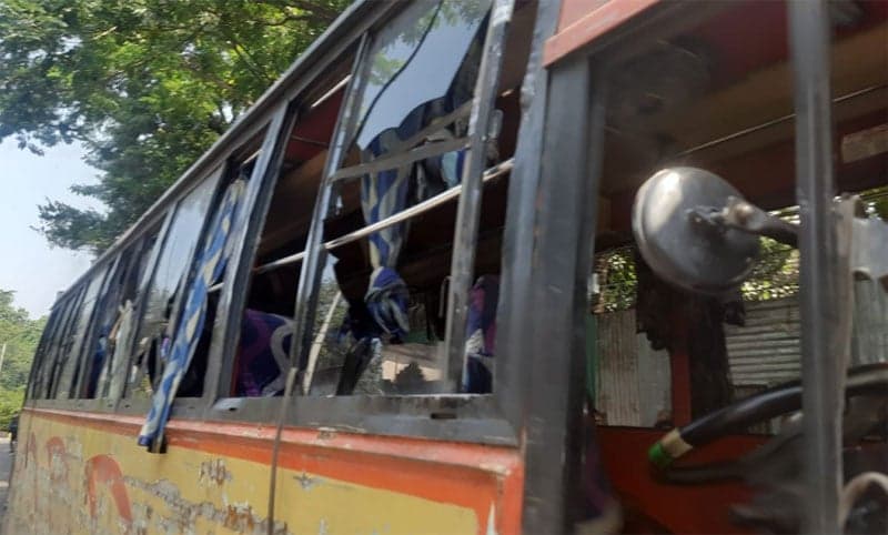 কাকরাইলে আ. লীগ-বিএনপির সংঘর্ষ, যানবাহন ভাঙচুর