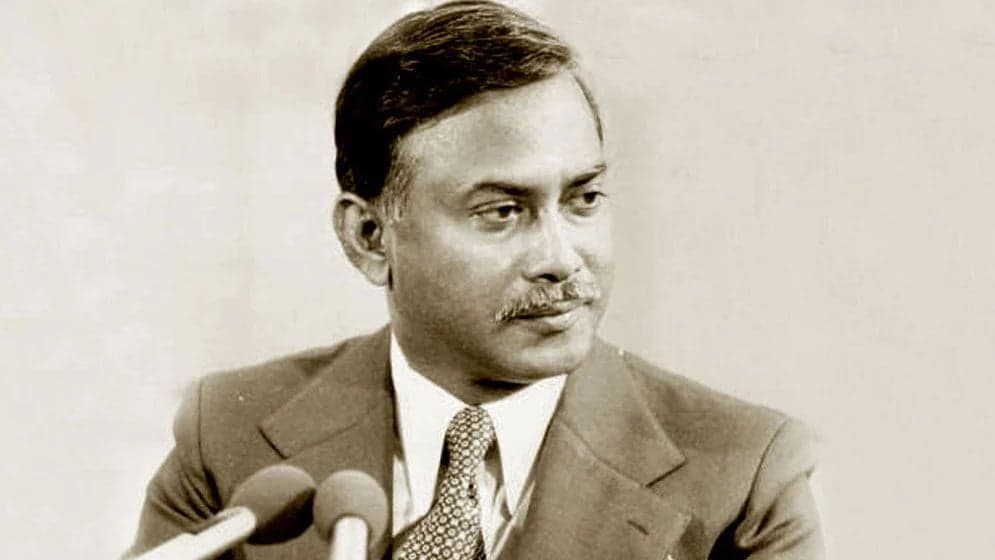নতুন শিক্ষাবর্ষের পাঠ্যবইয়ে অন্তর্ভুক্ত হচ্ছে জিয়াউর রহমানের লেখা ‘স্বাধীনতা যুদ্ধের স্মৃতি’