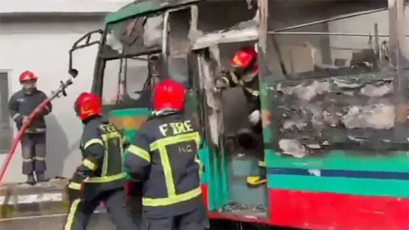 ৪৬ দিনে ১৫ স্থাপনা ও ২৭৪ যানবাহনে আগুন: ফায়ার সার্ভিস