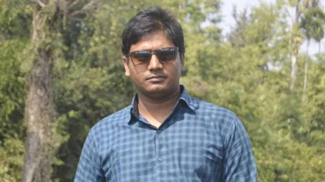 ঘুষ নেওয়ার ভিডিও ভাইরাল, ভূমি অফিসের কর্মচারী বরখাস্ত
