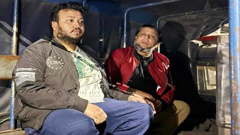 নাসিকের সাবেক কাউন্সিলর মতি ও তার ছেলে গ্রেপ্তার