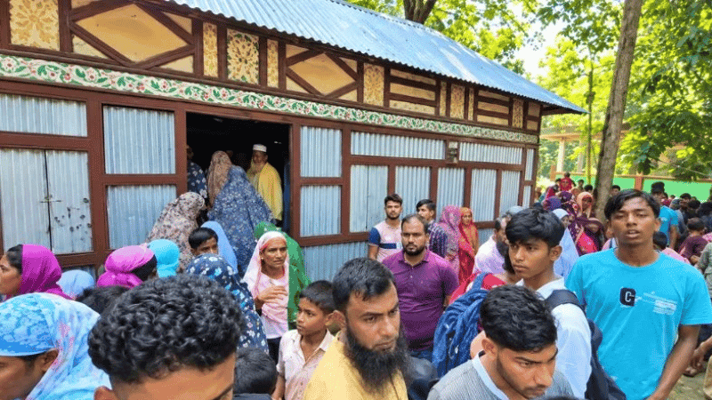 কুমিল্লায় মা ও ভাতিজিকে হত্যা, যুবক আটক
