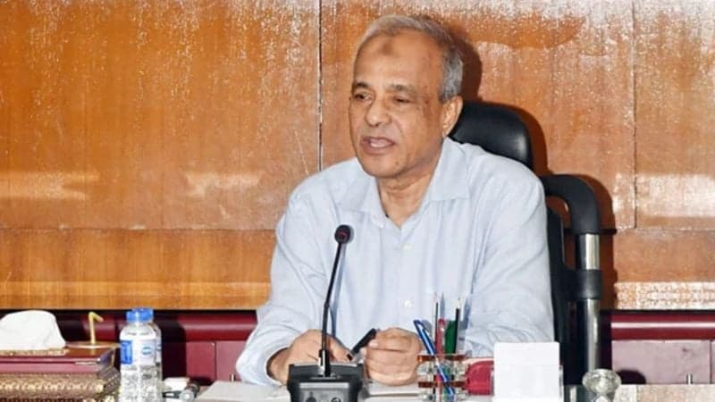 বাংলাদেশে কারও নিরাপত্তা ঝুঁকি নেই: স্বরাষ্ট্র উপদেষ্টা