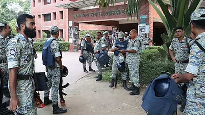 জাকসু নির্বাচন ঘিরে নিরাপত্তায় কড়া নজরদারি