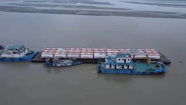 সাত দশক পর ব্রহ্মপুত্র দিয়ে আসাম থেকে বাংলাদেশে মিথানল