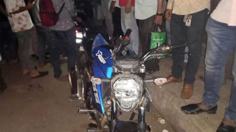 বগুড়ায় কিশোর গ্যাংয়ের হামলায় দুই পুলিশ কর্মকর্তা আহত