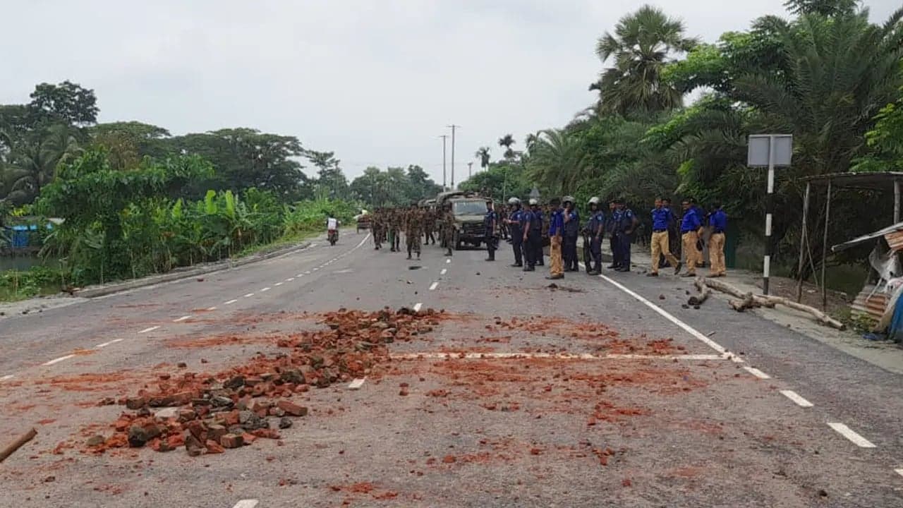 গোপালগঞ্জে নাশকতার অভিযোগে ছাত্রলীগ-আ. লীগের ৭ কর্মী আটক