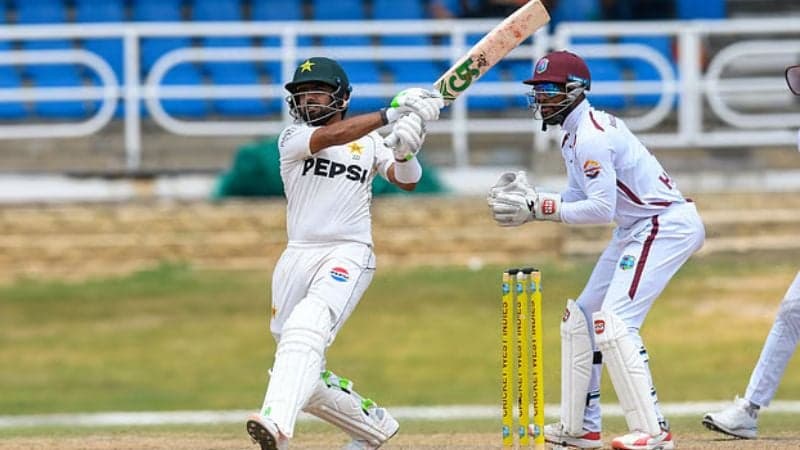 ওয়েস্ট ইন্ডিজকে হারিয়ে ৩ বছরের খরা কাটাল পাকিস্তান